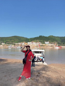 亚洲老奶老太noises专题推荐